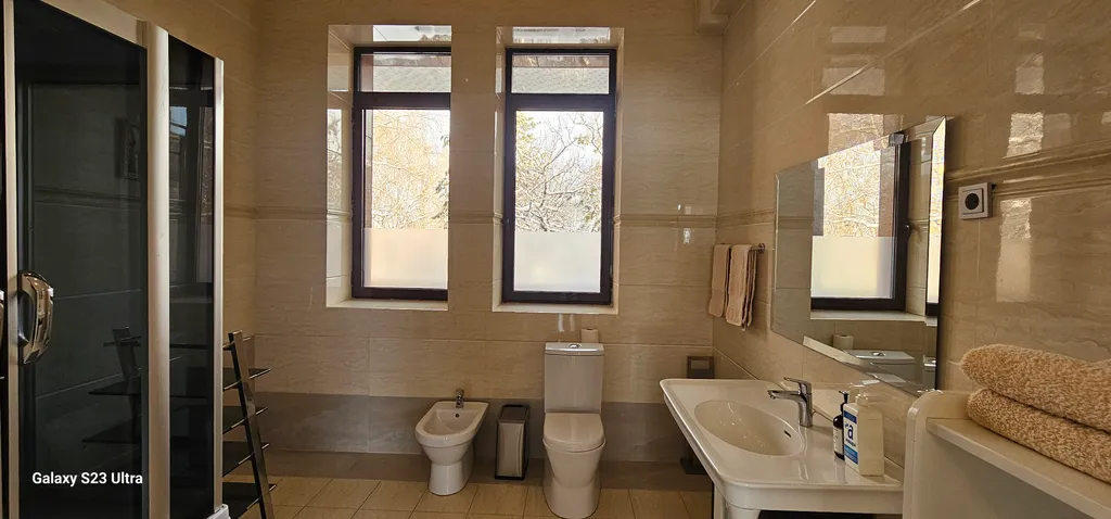 7-комнатный Дом