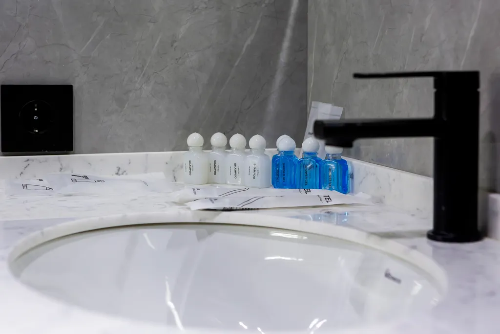 Современная и уютная квартира в NRG U Tower