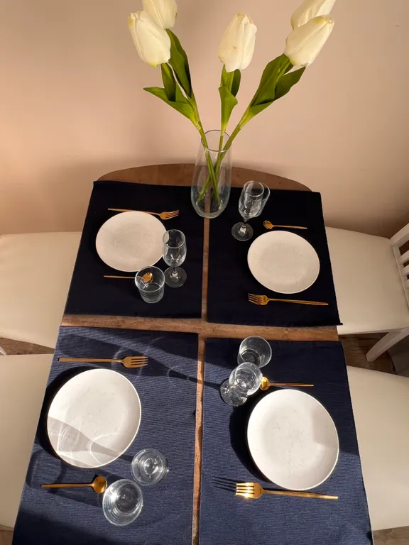 Электронный замок, центр, netflix + megogo