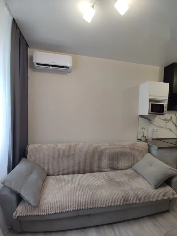 Квартира Квартира Уютная евро-двушка с дизайнерским ремонтом — Краснодар