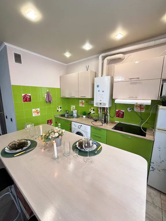 Новая уютная студия с видом на Волгу в центре