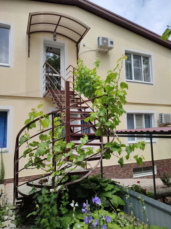 Комфортный дом с видом на море