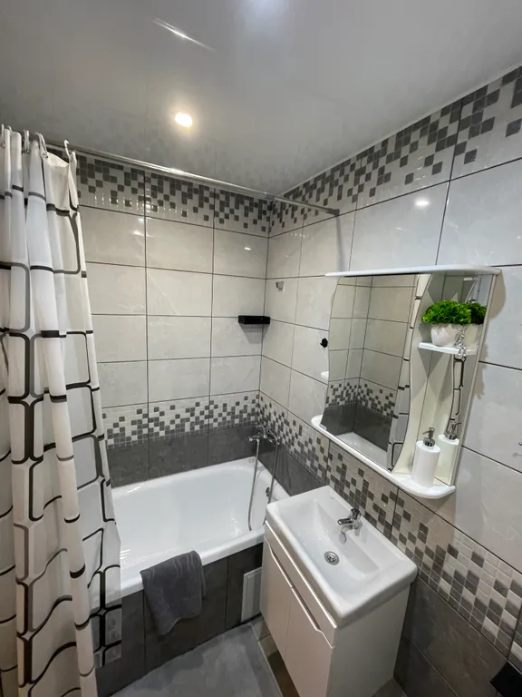 Яркая студия в центре города