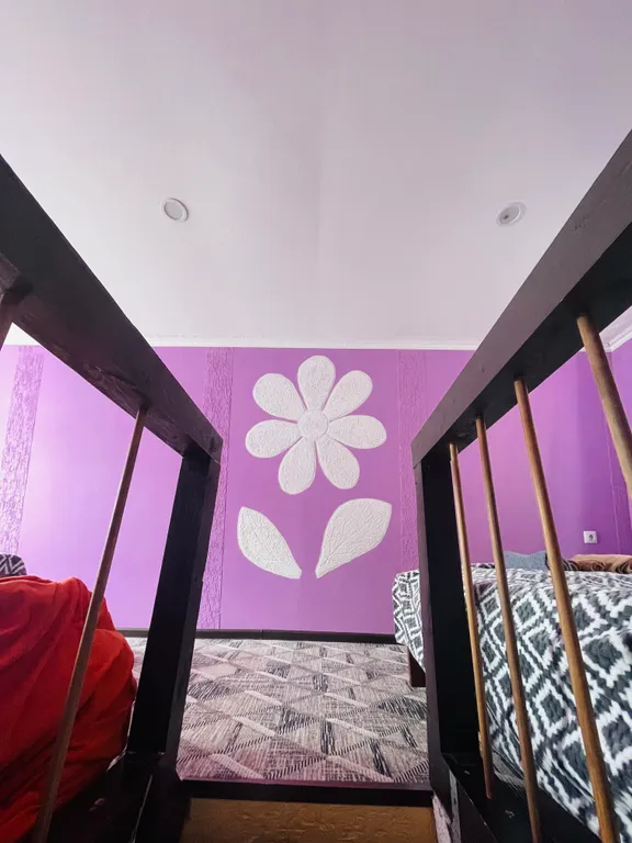 Коттедж Коттедж в тихом дворике в трех минутах от моря — Лазаревское