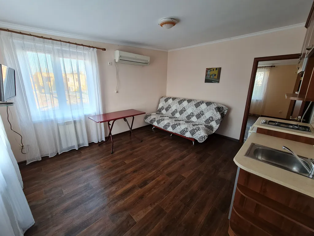 Студия на Ленина