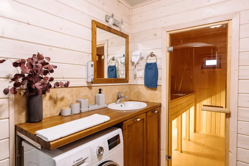 Коттедж Рускеала с сауной и видом на озеро