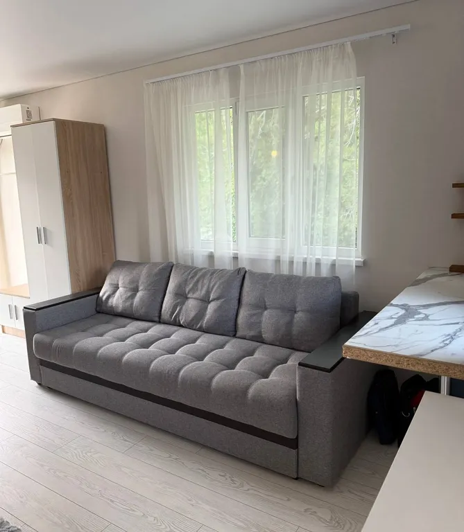 Уютный домик в соснах