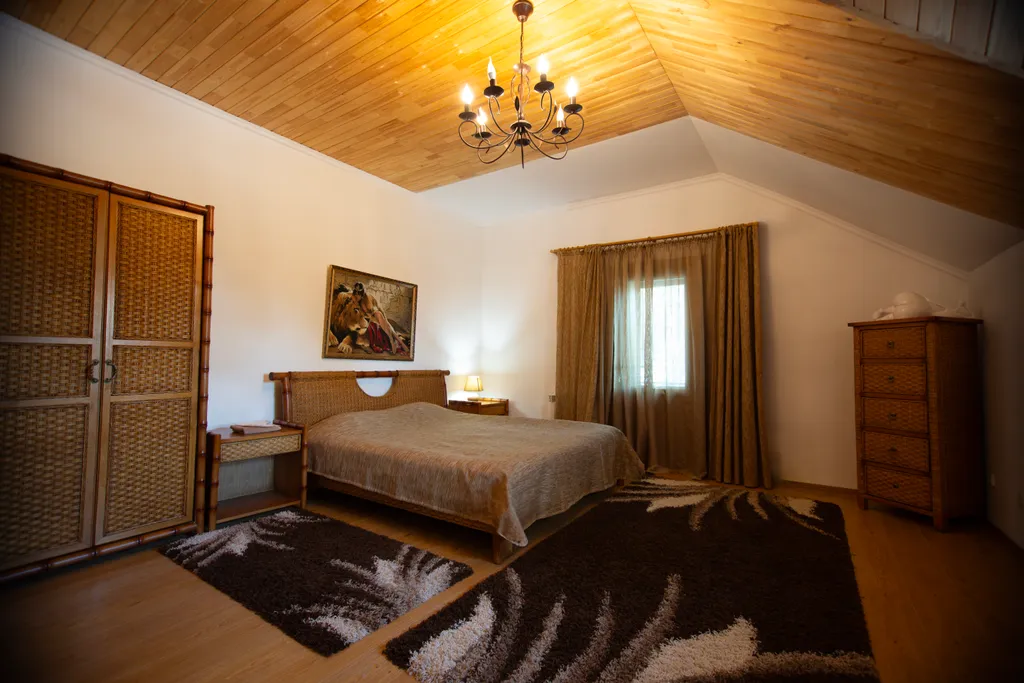 Уютный коттедж на берегу озера