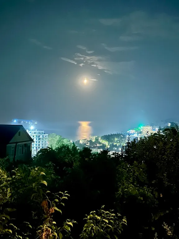 Уютный домик с видом на море