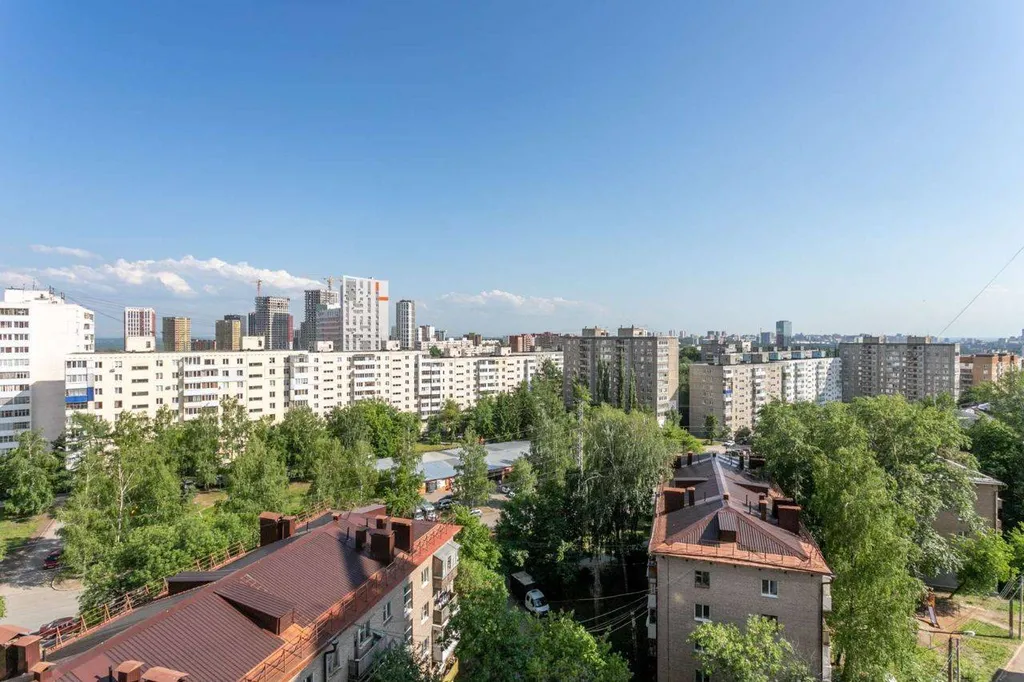 Квартира Квартира Просторная студия с балконом с красивым видом — Уфа