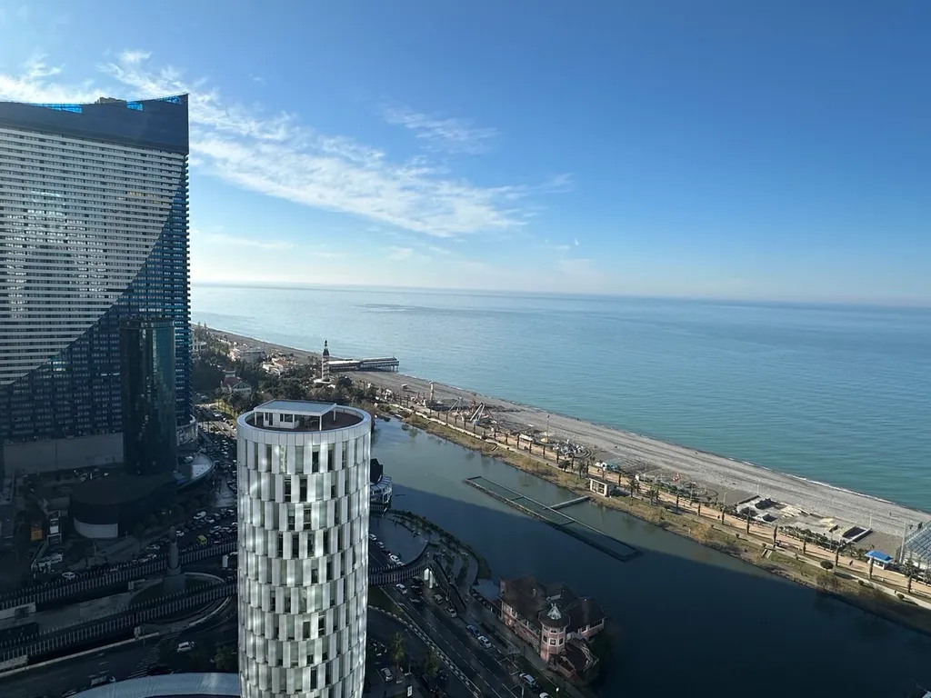 Квартира Квартира Апартамент с видом на первой линии моря в 5 звездочном Апарт-отеле — Батуми