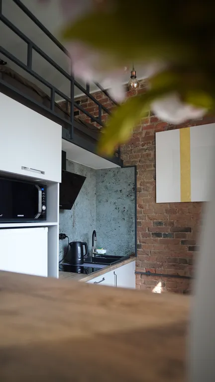 2х-уровневая студия в центре