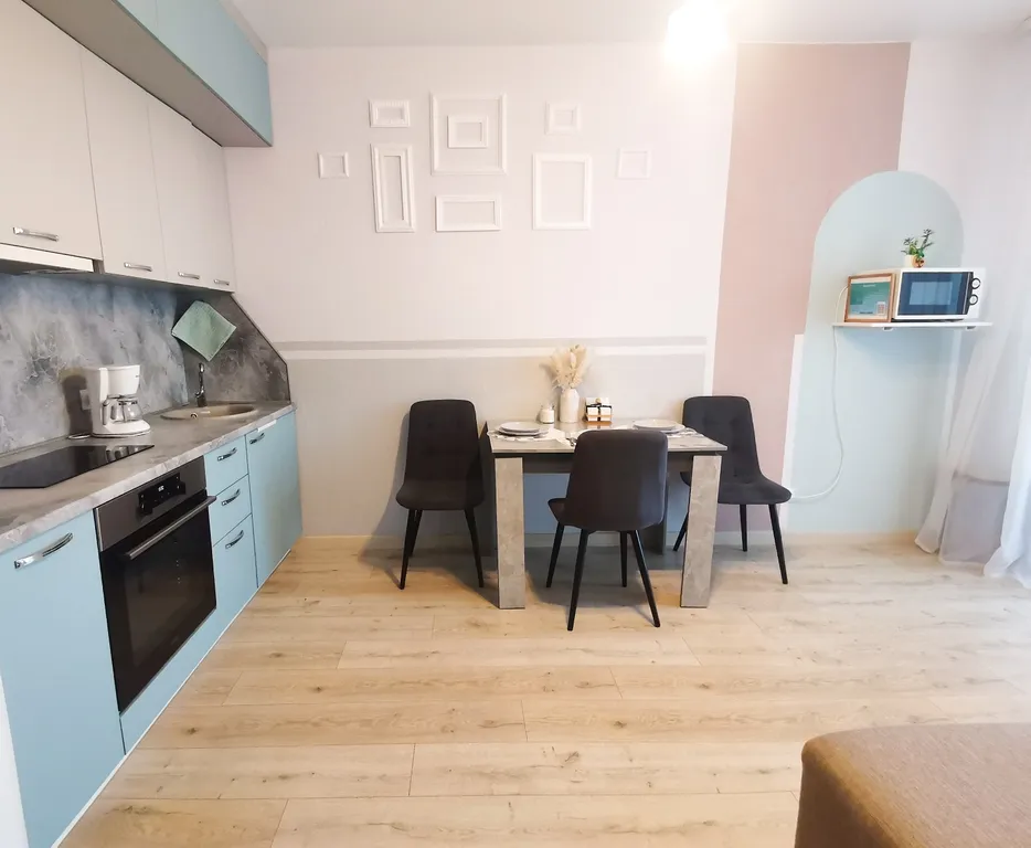 Квартира которая понравится! Центр, Лето-Лето, и все что надо -рядом