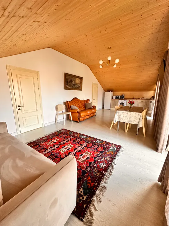 Дом у моря Маяк