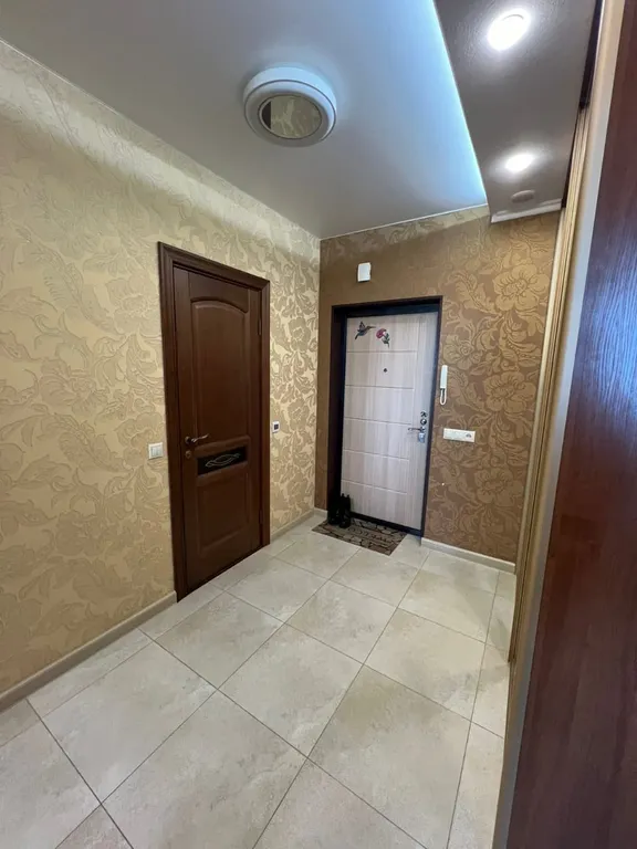 Отличная квартира рядом с броско молл