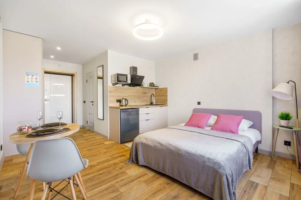 Good Night на Савиных 4А