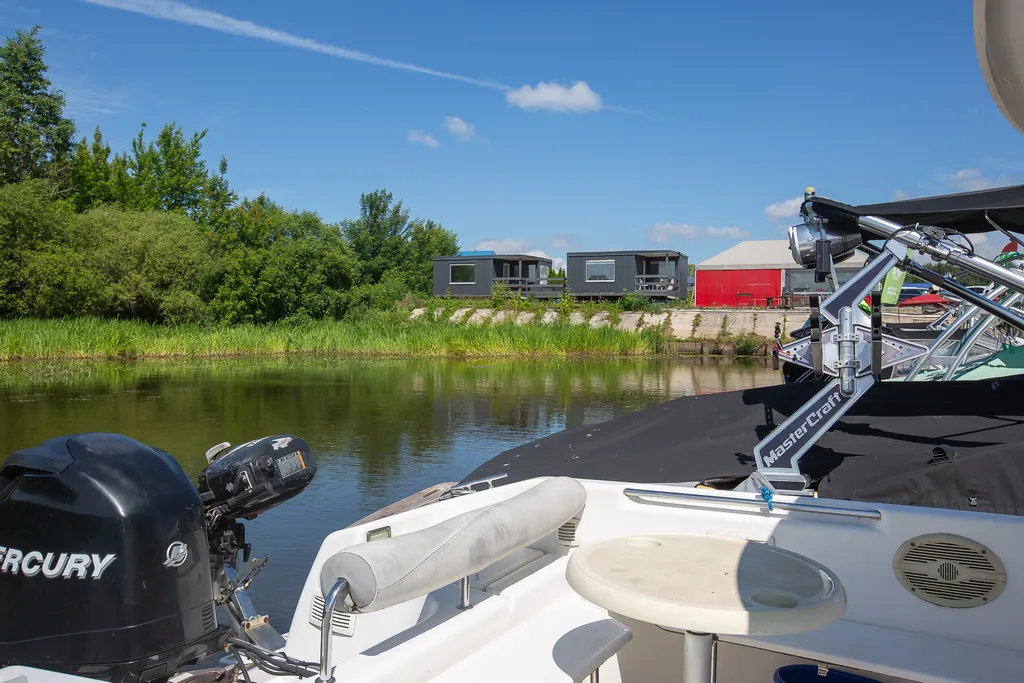 Бунгало №2 Апарт-Комфорт на 4 человека на берегу Которосли