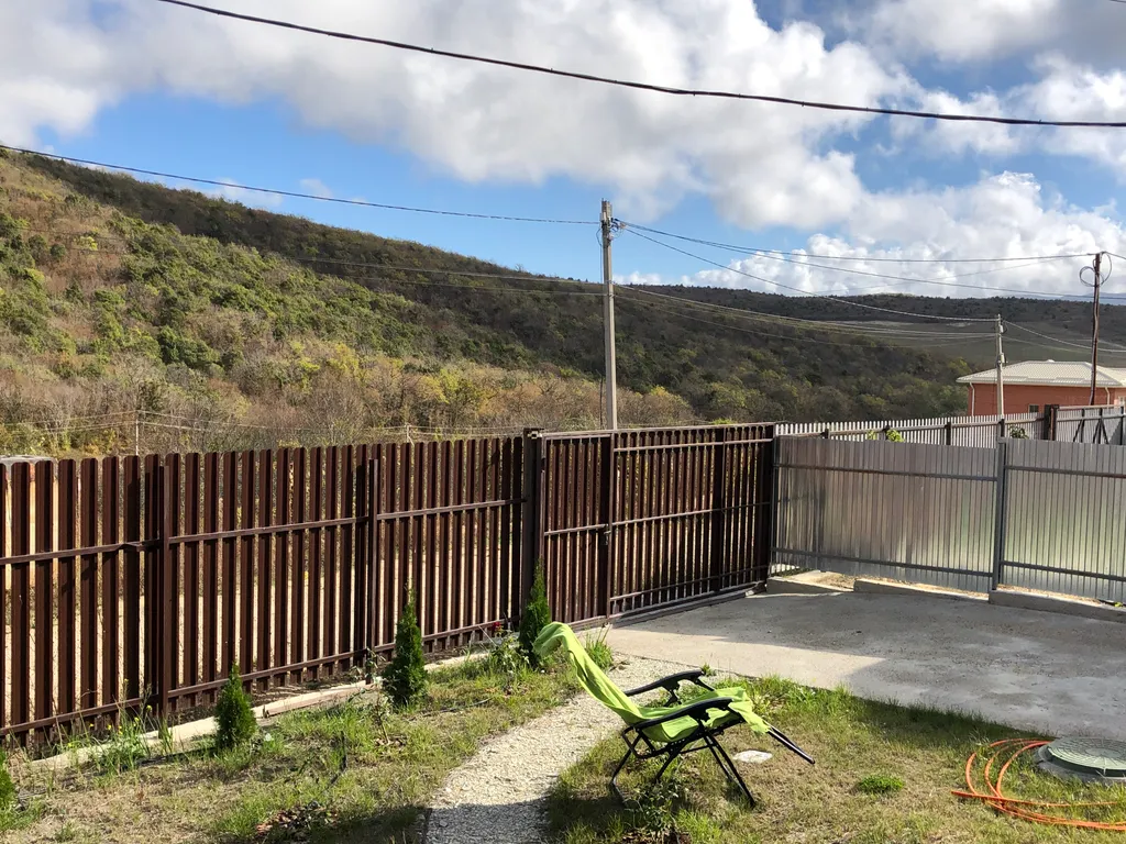 Коттедж в Сукко (пляж разрешен для купания)