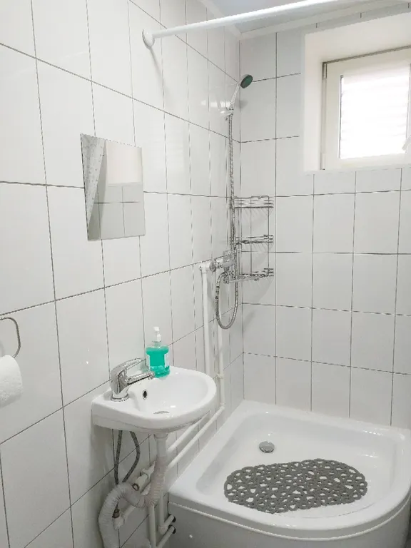 Чистая, уютная квартира-студия в центре города