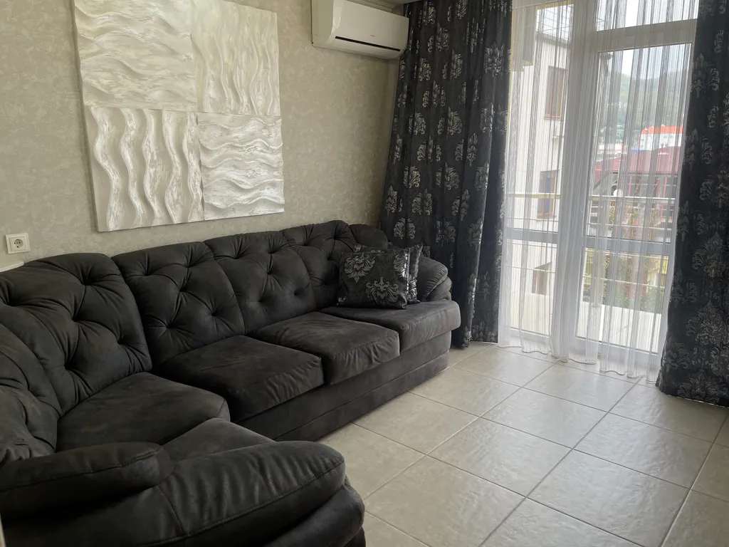 Уютный семейный апартамент с балконом