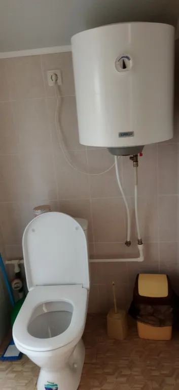 Уютная мансарда 35 м² в частном доме в 15 минутах ходьбы до моря