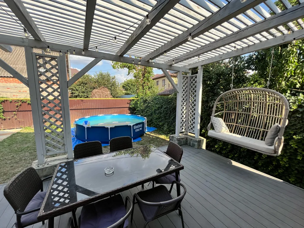 Дом в стиле Loft с бассейном