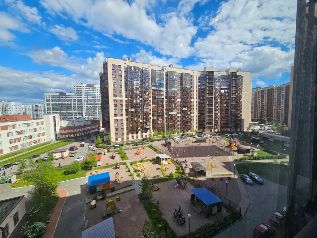 Евротрешка с большой лоджией