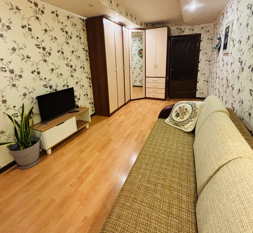 Просторная уютная двухкомнатная квартира в центре города