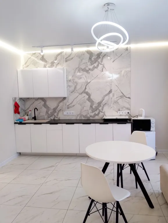 1-комнатная евродвушка огромная, 2 кровати, раскладной диван