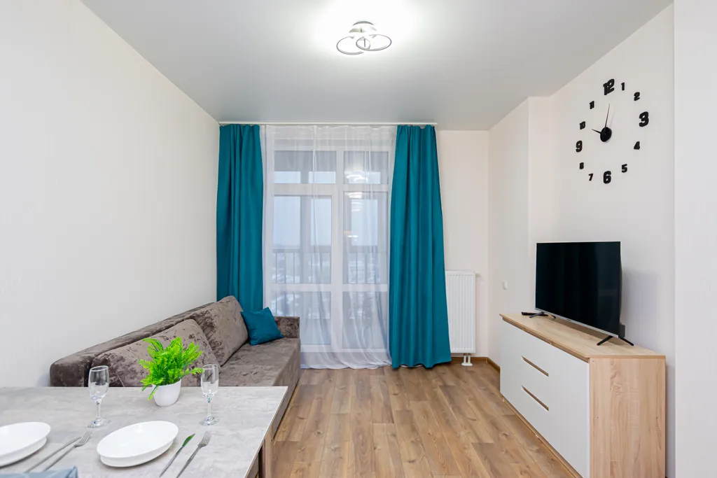 Уютная двухкомнатная квартира евро формата у Планеты