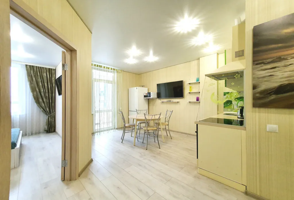 Уютная, новая квартира в пяти минутах от центра города