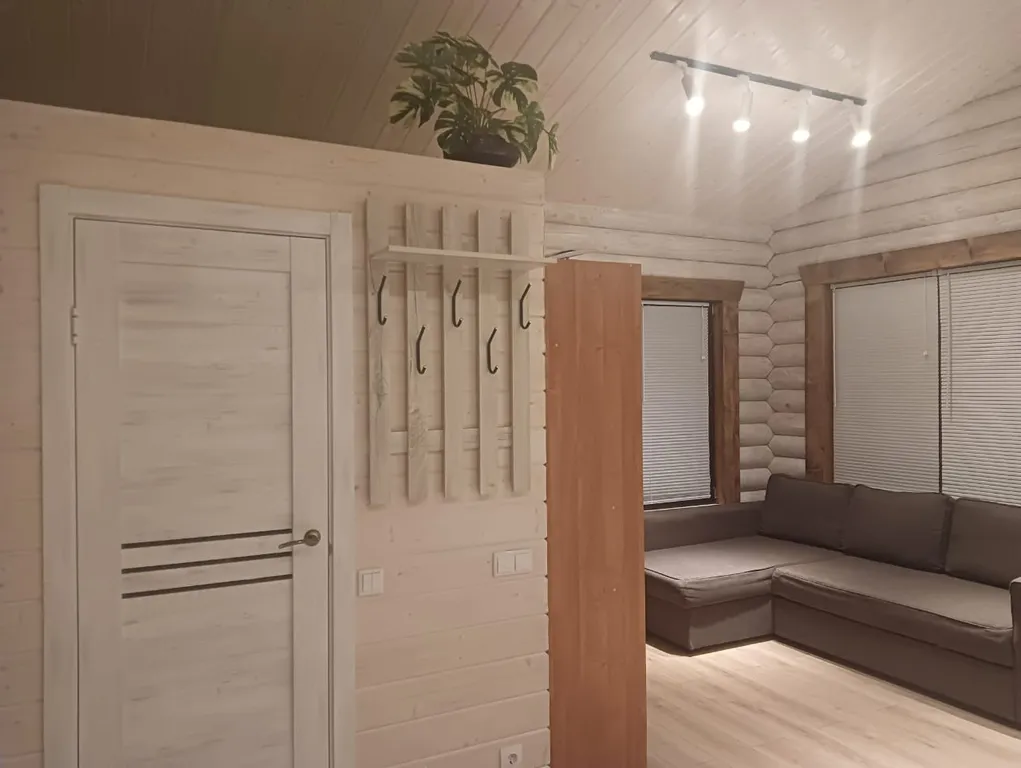 Уютный домик в черте города