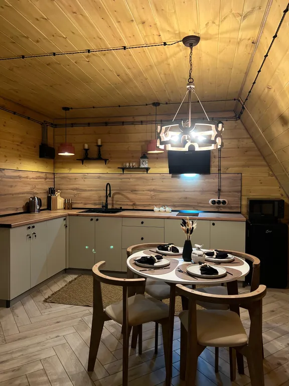 Уютный дом в стиле A frame на поляне Чегет