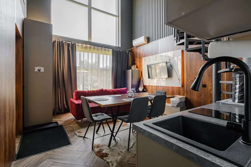 Yeti home дом с горячим бассейном на улице