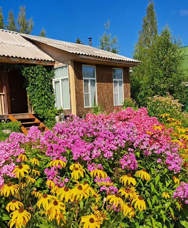 Коттедж Коттедж Экоуют в стиле кантри — Сясьстрой