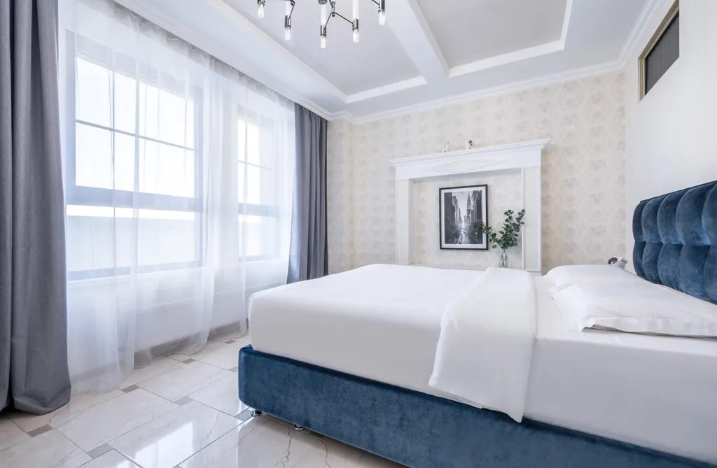 Яркие апартаменты с видом на закат и умной колонкой Алиса