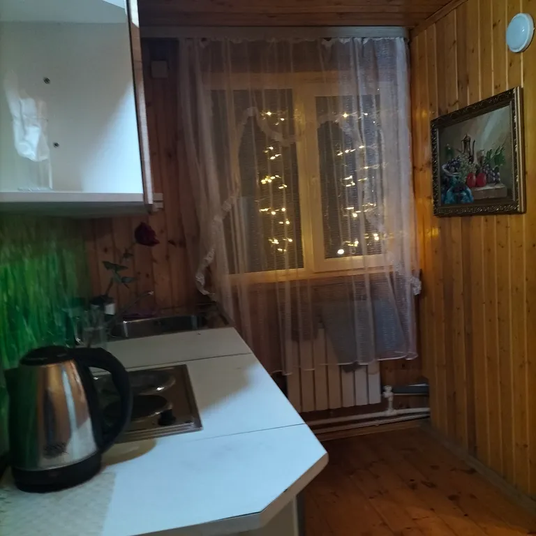 Дом коттедж в черте города