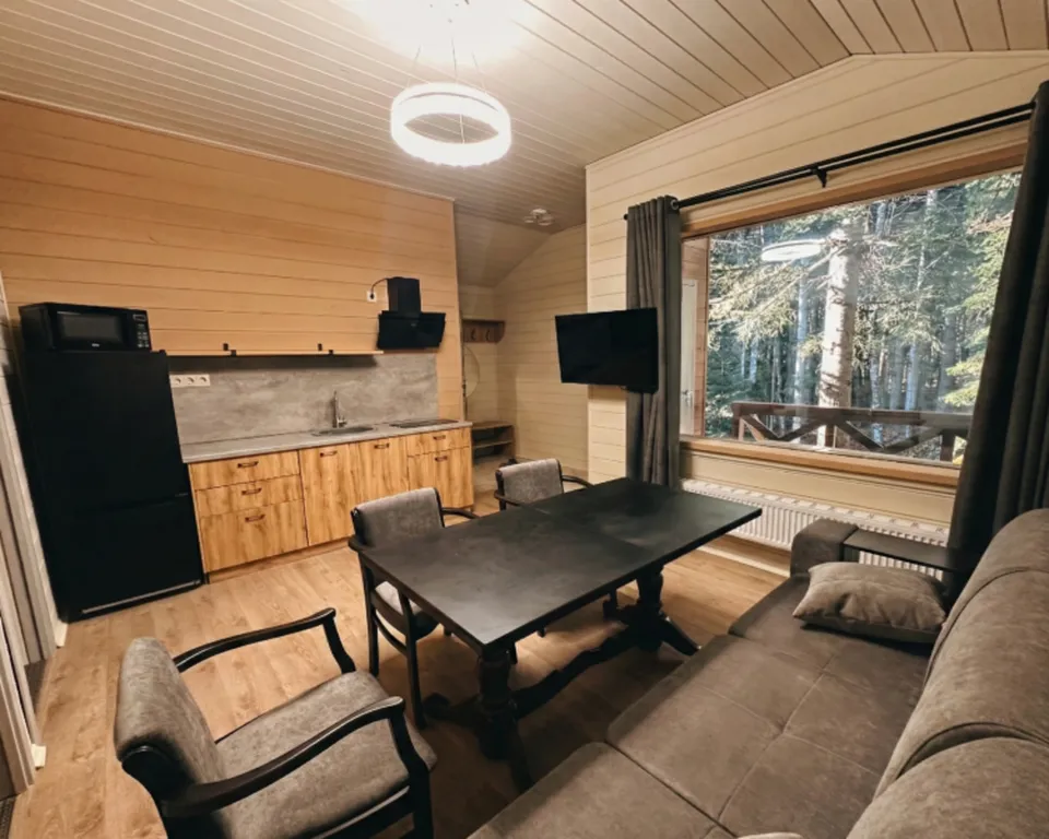 Домик двухкомнатный