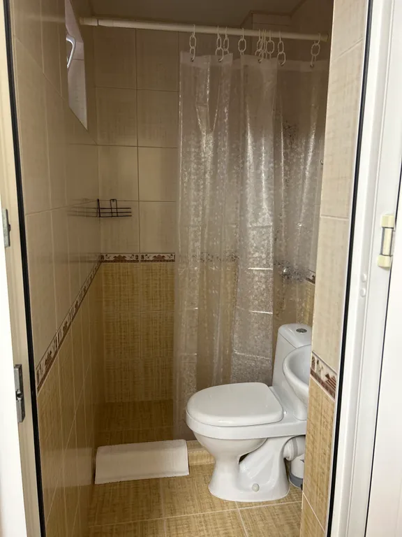 Квартира Квартира Стандарт на 3-4 человека, с удобствами, балкон, вид на сад — Анапа