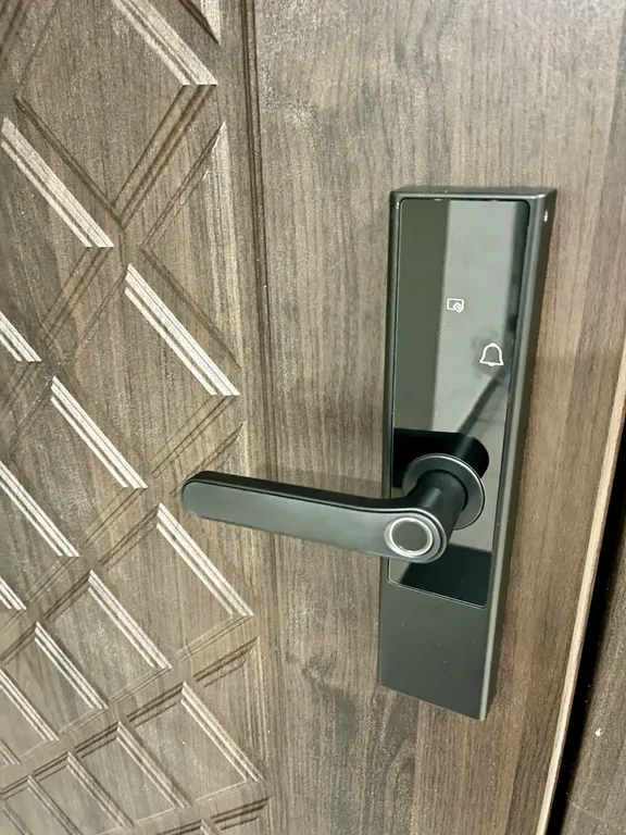 Люксовая квартира возле mega silkway, expo, nazarbayev university