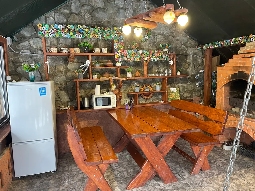 SPA-дом в Ялте. Бассейн круглый год, сауна, 10 соток рая+треккинг.