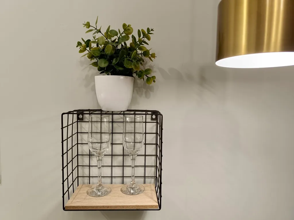 Студия с дизайнерским ремонтом возле ЖД Вокзала