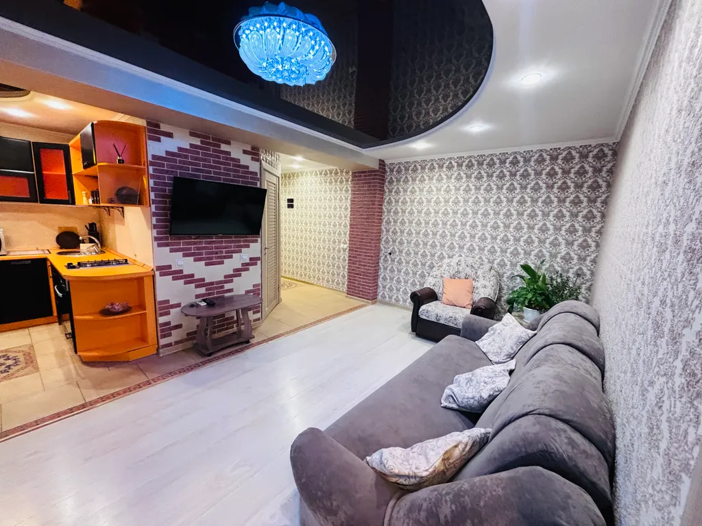 Комфортабельная евродвушка в тихом центре Курска-парк Бородино