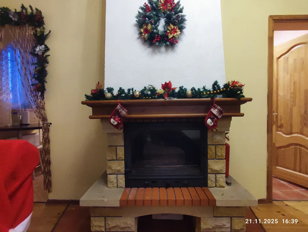 Уютный кирпичный коттедж с баней на дровах и велосипедами для прогулок