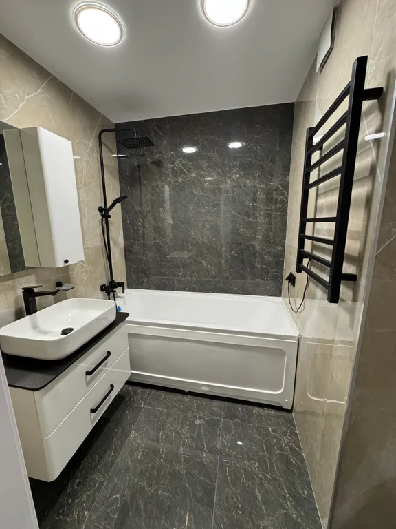 Уютная квартира с дизайнерским ремонтом в центральном районе города