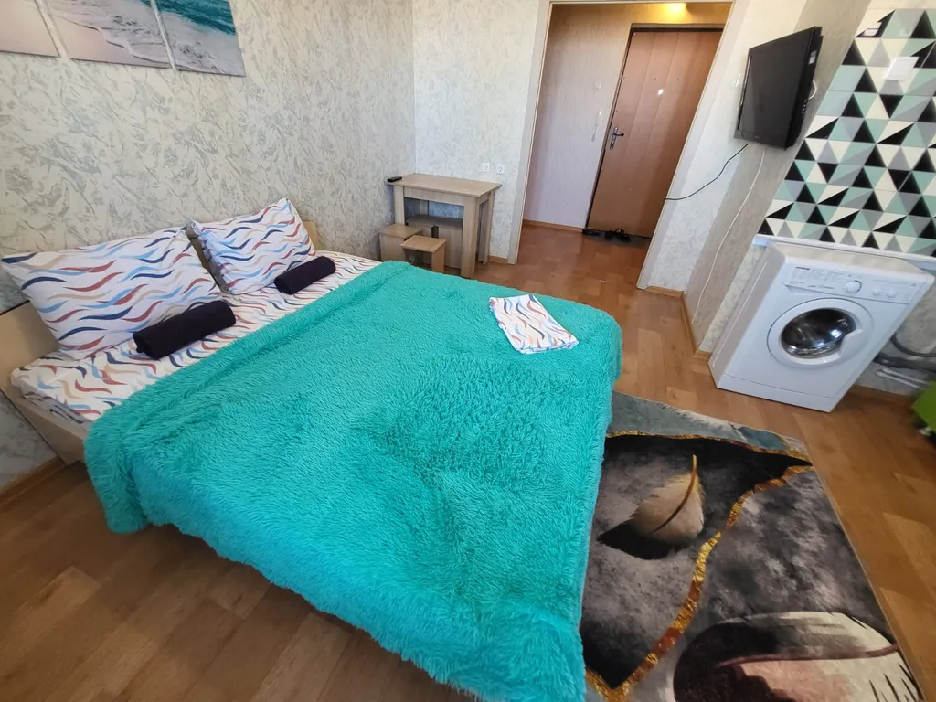 Квартира Квартира Уютная студия с панорамным видом — Красноярск