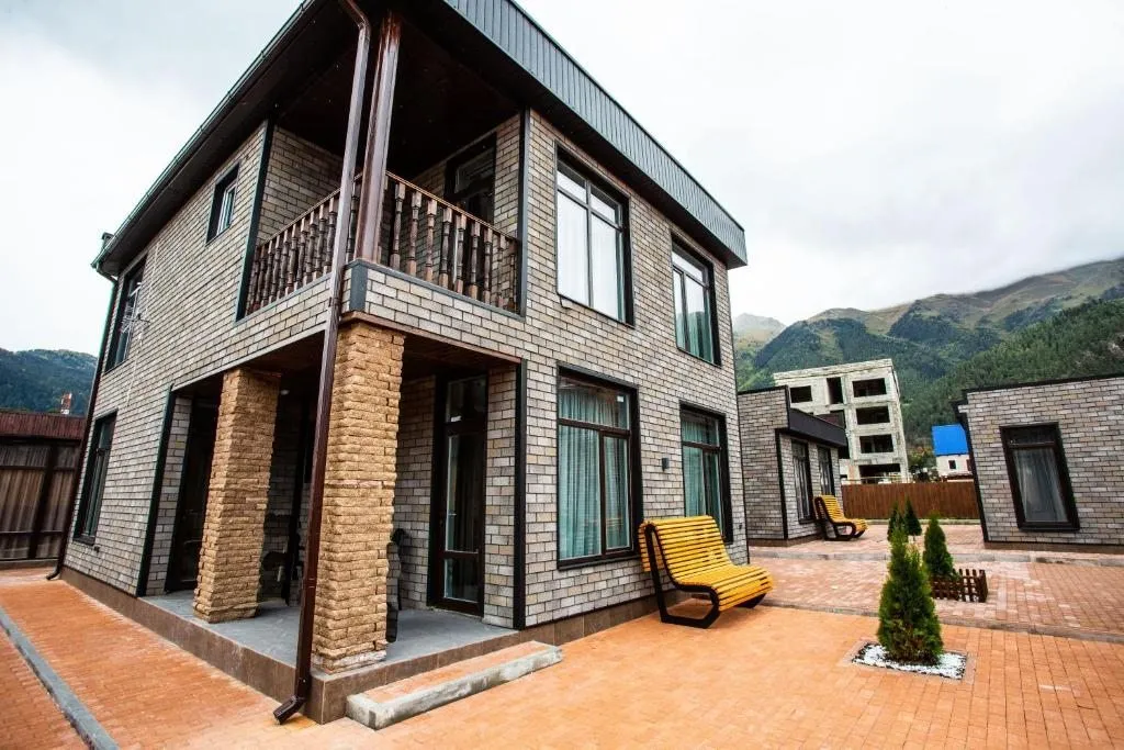 4-комнатный Дом