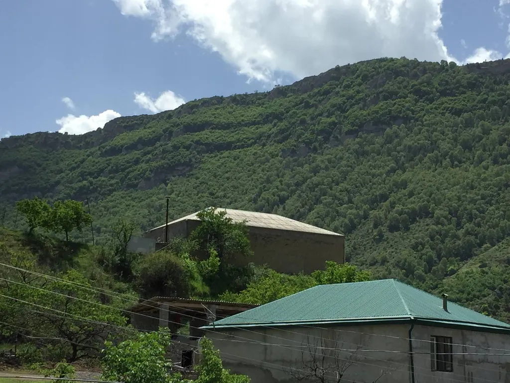 Большой уютный дом с видом на горы