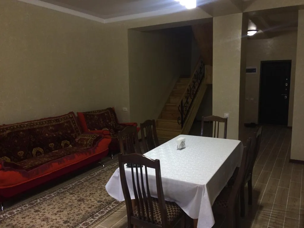 Апартаменты двухуровневые