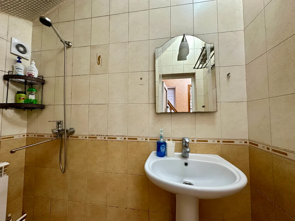 Домик у моря с мангалом